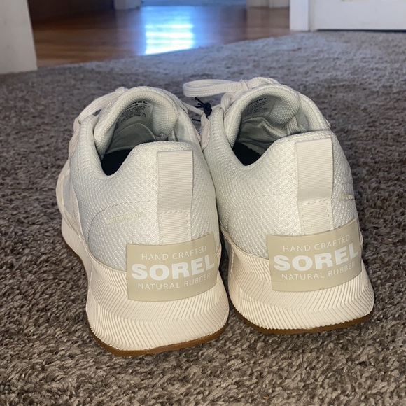 SOREL Out N About III Sneaker - Picture 2 of 3